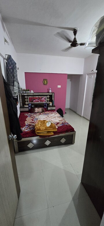 Bedroom in 2 BHK Apartment at Sonigara Vihar Wing C, Kalewadi – for Rent