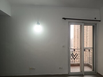 Room in 3.5 BHK Apartment at ATS Advantage, Ahinsa Khand 1 – for Sale