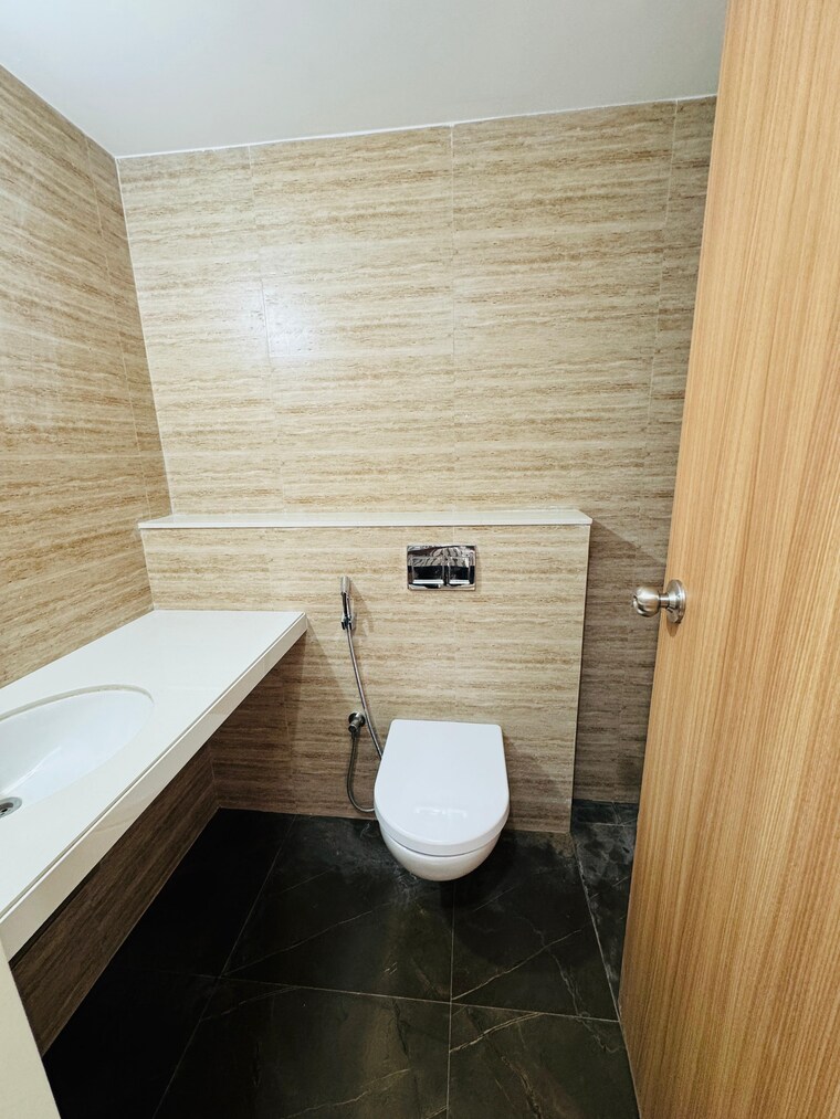 Bathroom, lodha-codename-premier 2 Bedroom 654 Sq.Ft. Apartment In Dombivli East Thane 9413249