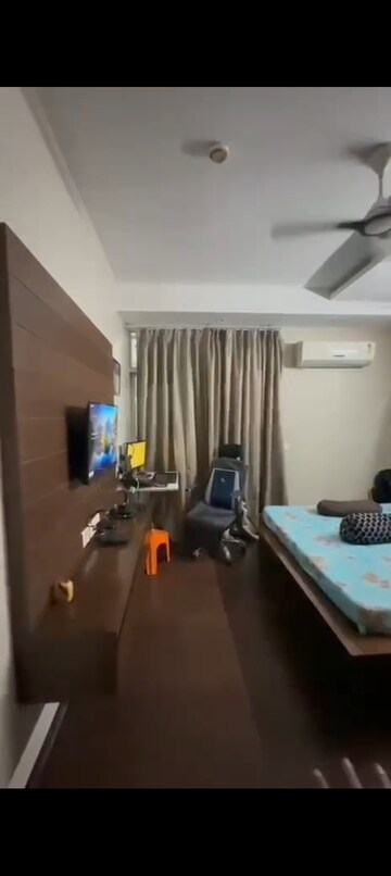 Master Bedroom in 4 BHK Apartment at Divyansh Pratham, Ahinsa Khand 2 – for Sale