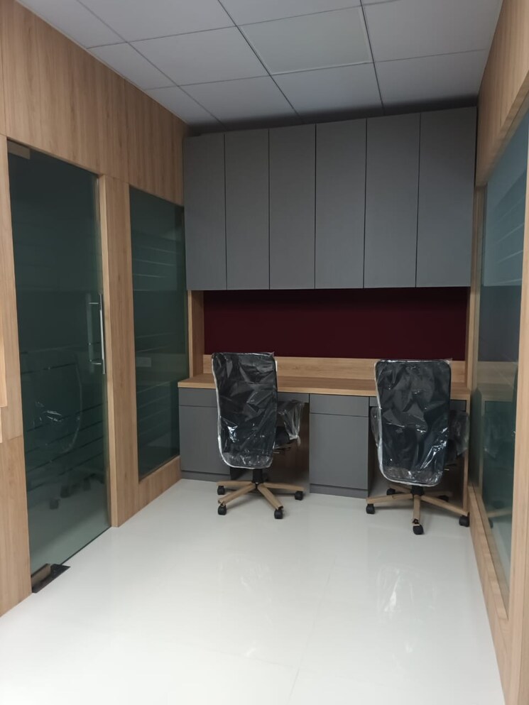 Team Area, shelton-cubix Commercial Office Space 1450 Sq.Ft. In Cbd Belapur Sector 15 Navi Mumbai 9413270