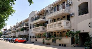 3 BHK Apartment For Rent in DLF Exclusive Floors Owners Society, Sector 53