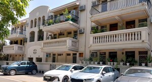 3 BHK Apartment – Exterior View View at DLF Exclusive Floors Owners Society, Sector 53 - for Rent