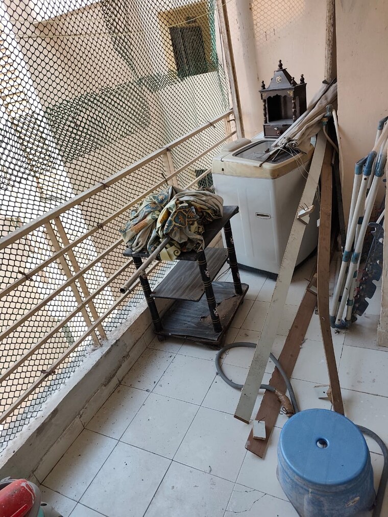 Balcony, paras-seasons 2 Bedroom 795 Sq.Ft. Apartment In Sector 168 Noida 9413264