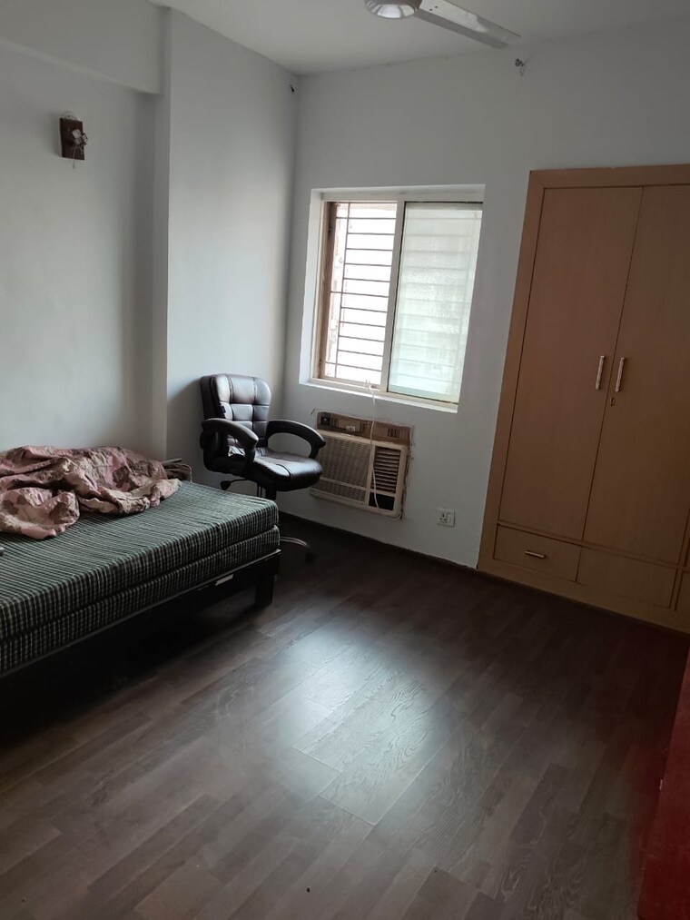 Bedroom, paras-seasons 2 Bedroom 795 Sq.Ft. Apartment In Sector 168 Noida 9413264