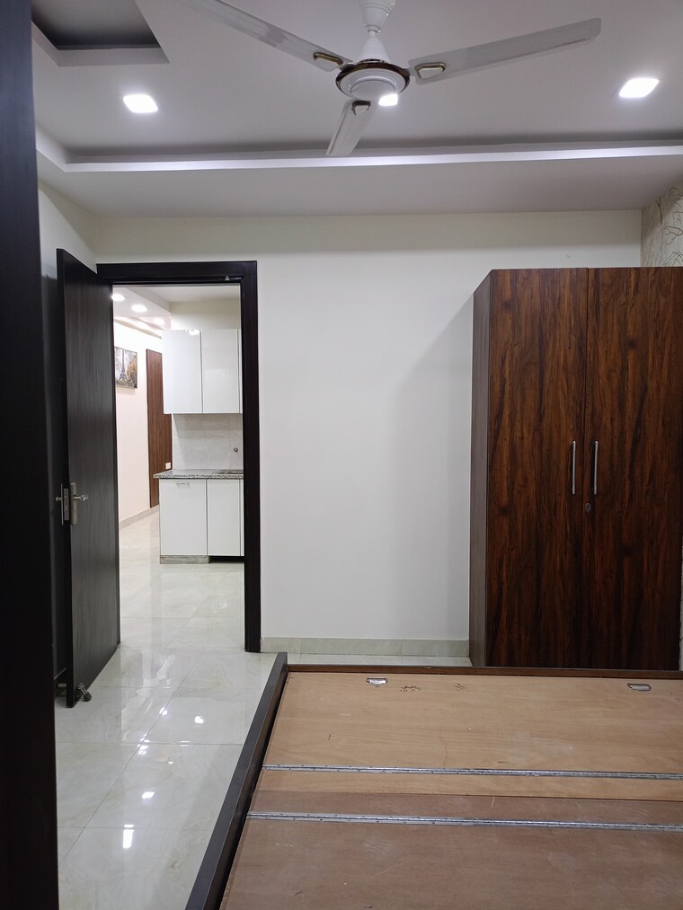 Bedroom, gyan khand ii 2 Bedroom 1000 Sq.Ft. Builder Floor In Gyan Khand ii Ghaziabad 9413278