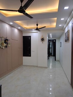 2 BHK + Pooja Room Builder Floor For Sale in Gyan Khand II