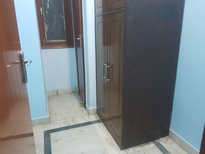 Room in 2 BHK Apartment at Gaurs Galaxy, Vaishali Sector 5 – for Rent