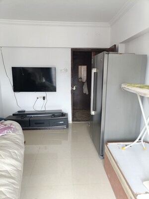 2 BHK Apartment For Rent in Royal Palms, Goregaon East