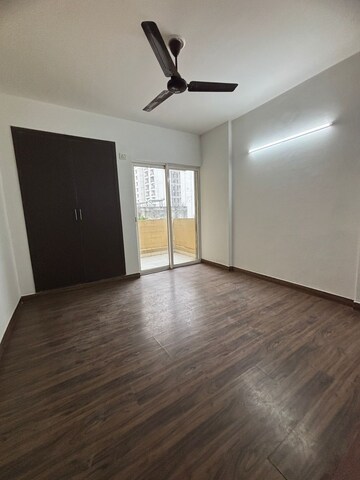 3.5 BHK Apartment For Sale in Paras Seasons, Sector 168