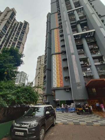 4 BHK Apartment – Exterior View View at Silver Arch Eden woods, Andheri West - for Sale