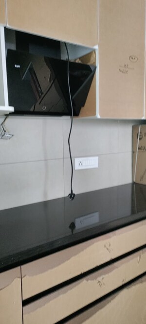 Furnished Amenities in 3 BHK Apartment at Peninsula Salsette 27, Byculla – for Sale