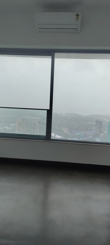 Swimming Pool in 3 BHK Apartment at Peninsula Salsette 27, Byculla – for Sale