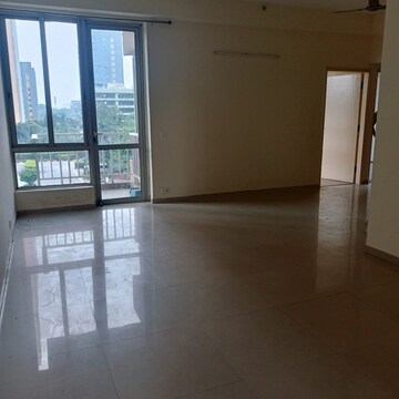 Room in 2 BHK Apartment at Pioneer Park Phase 1, Sector 61 – for Rent