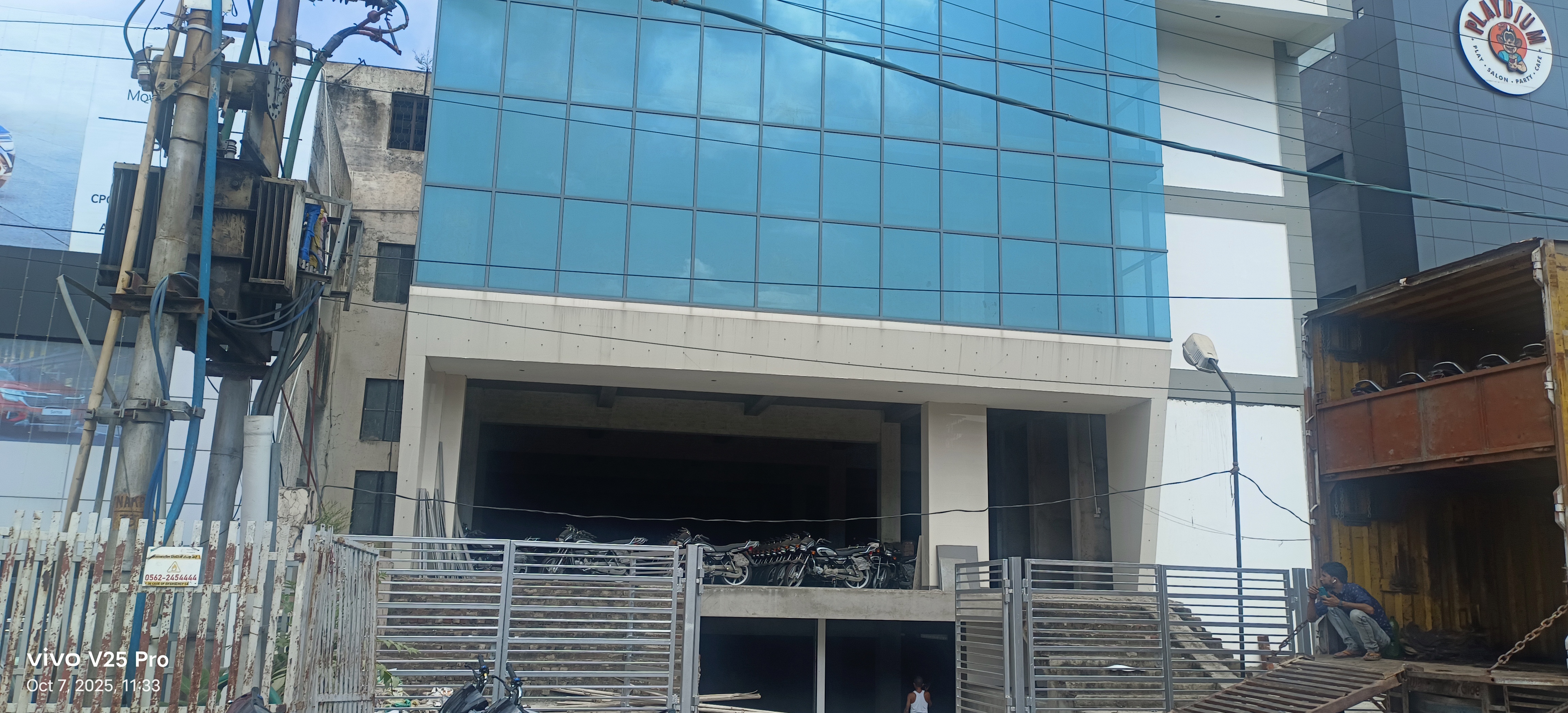 Office Space For Rent in Gomti Nagar