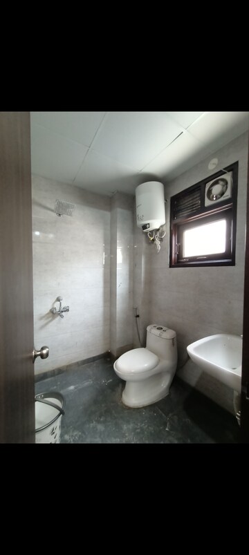 Master Bedroom in 2 BHK Builder Floor at Saket – for Rent