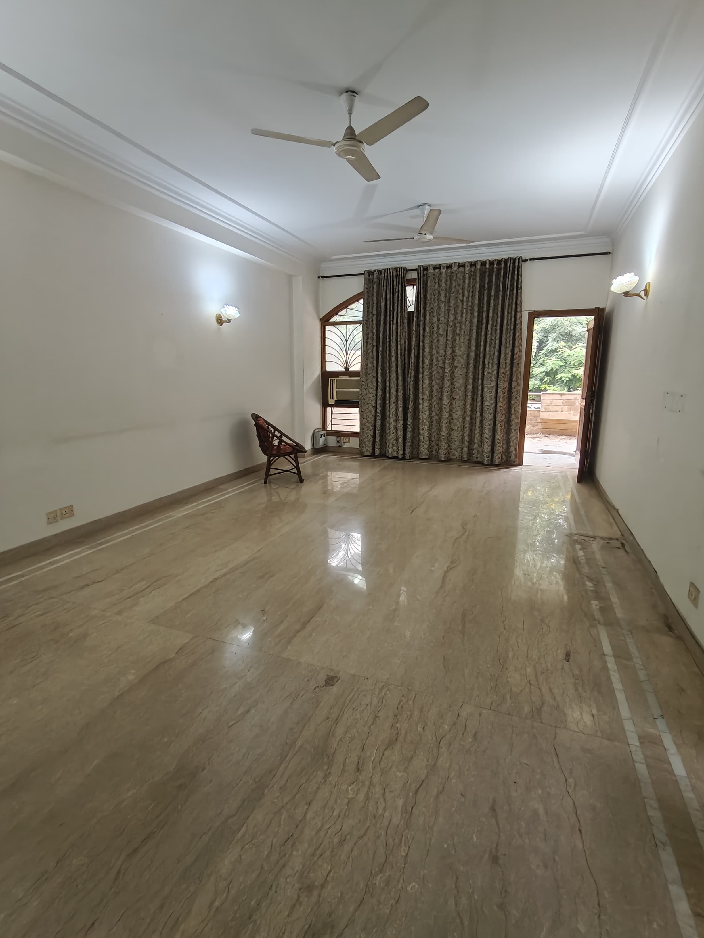 Office Space For Rent in Lajpat Nagar II