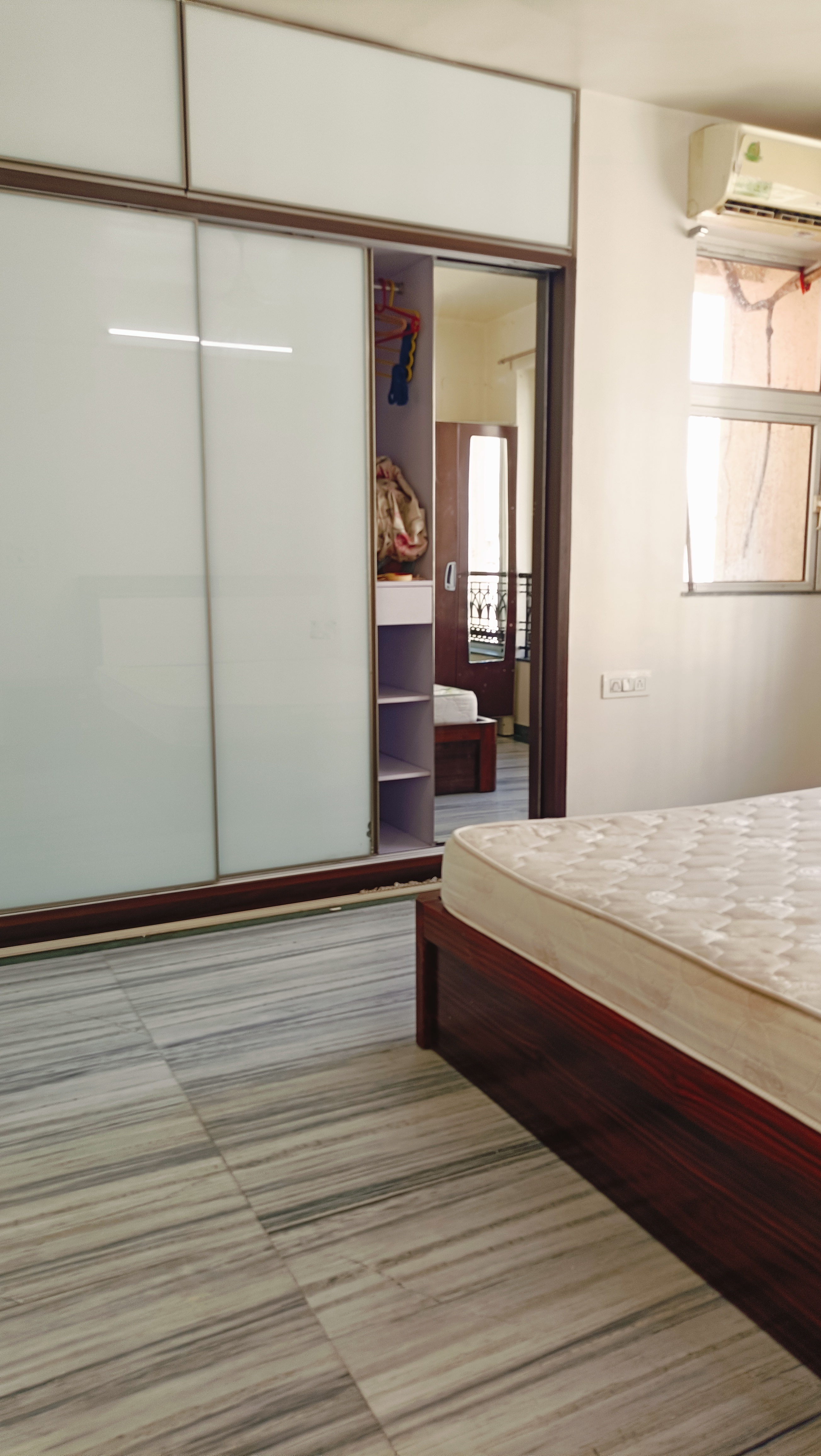 2 BHK 1050 Sq.Ft. Apartment in Hiranandani Estate