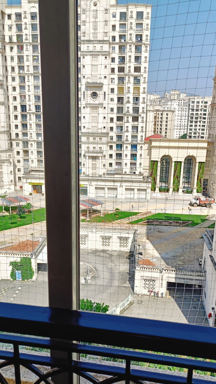 Exterior View, hiranandani-estate 2 Bedroom 1050 Sq.Ft. Apartment In Ghodbunder Road Thane 9413468
