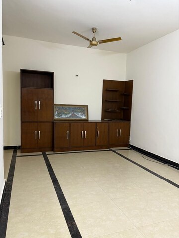 3.5 BHK Independent House For Rent in Palam Vihar