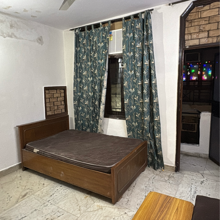 Living Room, khirki extension 3 Bedroom 105 Sq.Yd. Builder Floor In Khirki Extension Delhi 9413495