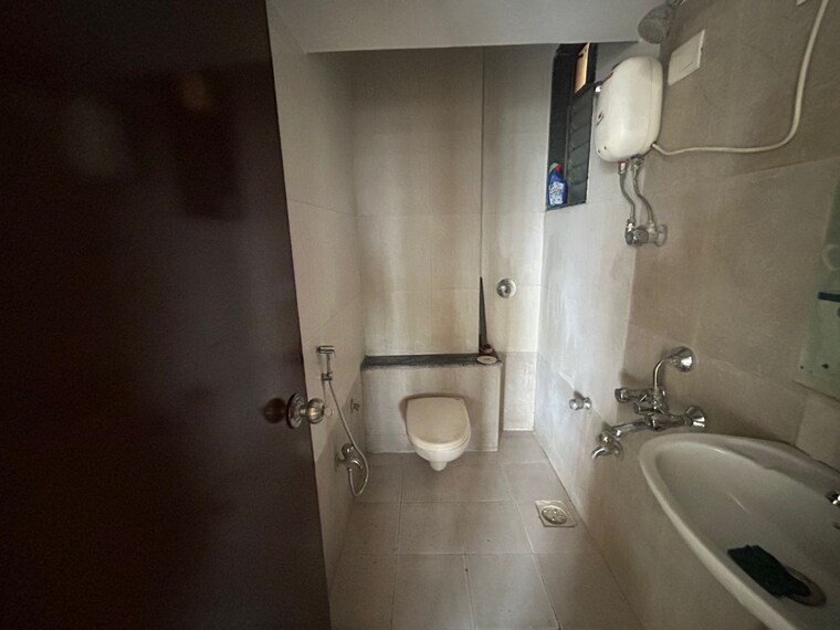 Bathroom, terraform-everest-countryside-marigold 2 Bedroom 600 Sq.Ft. Apartment In Ghodbunder Road Thane 9413502