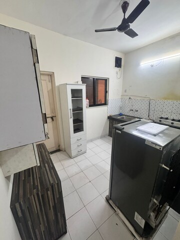 Team Area in 2 BHK Apartment at Ganga Hamlet, Viman Nagar – for Rent