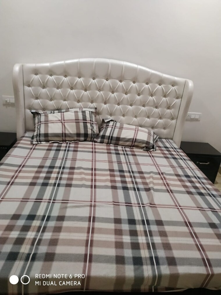 Bedroom, ambala highway 3 Bedroom 122 Sq.Yd. Builder Floor In Ambala Highway Zirakpur 9413825