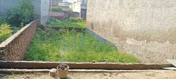  Plot For Sale in Sector 63a