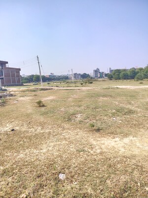  Plot For Sale in Sector 75
