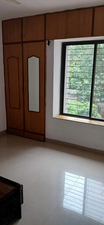 Room in 2 BHK Apartment at Goel Ganga Orchard, Mundhwa – for Rent