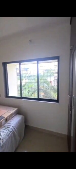 Room in 1 BHK Apartment at Sonam Golden Nest Phase XVI, Mira Road – for Sale