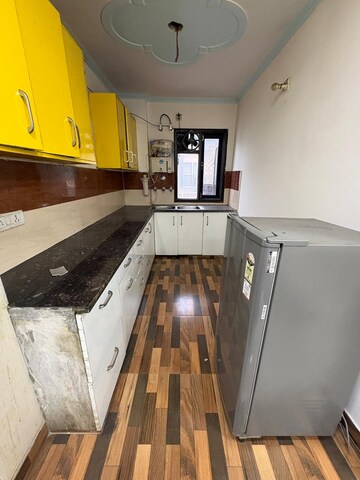 Kitchen in 2 BHK Builder Floor at Sector 43 – for Rent