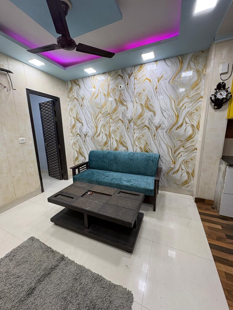 Living Room, sector 43 2 Bedroom 204 Sq.Yd. Builder Floor In Sector 43 Gurgaon 9414204