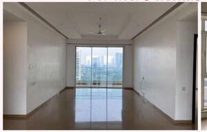 Room in 3 BHK Apartment at K Raheja Vivarea, Mahalaxmi – for Rent