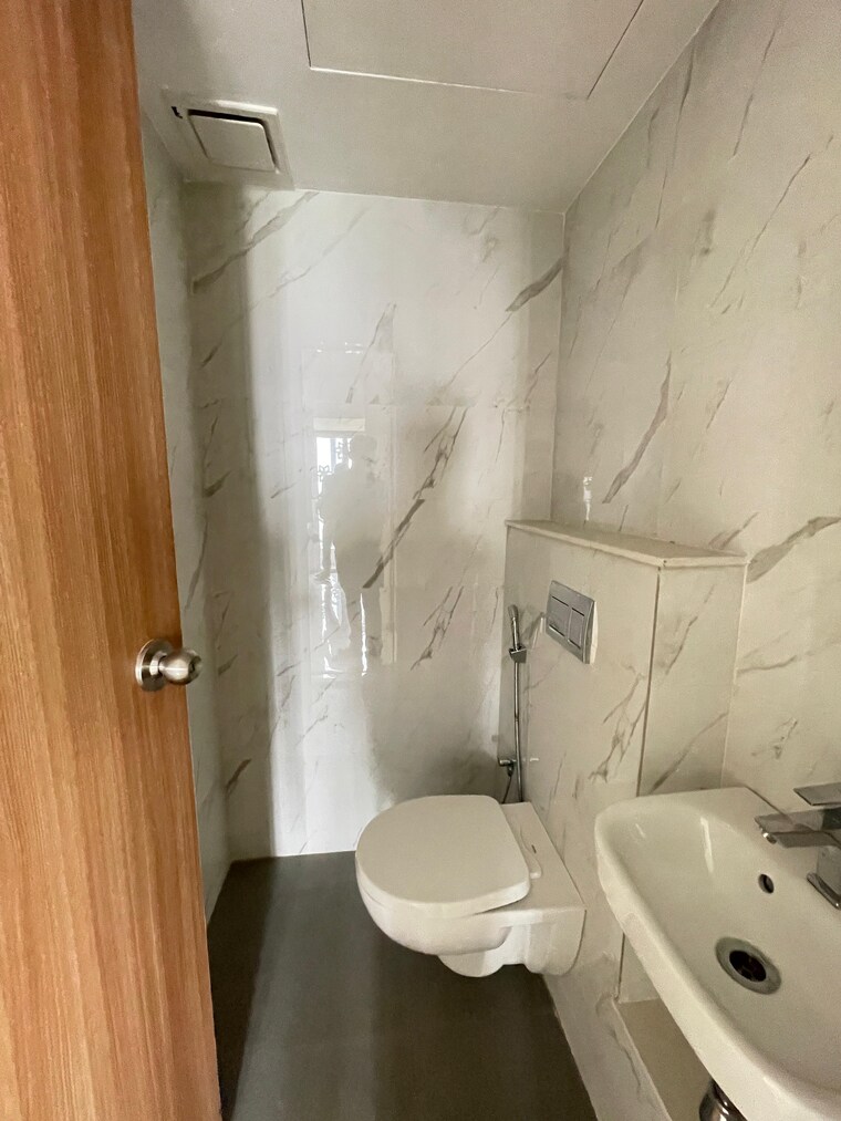 Bathroom, lodha-codename-premier 1 Bedroom 470 Sq.Ft. Apartment In Dombivli East Thane 9414321