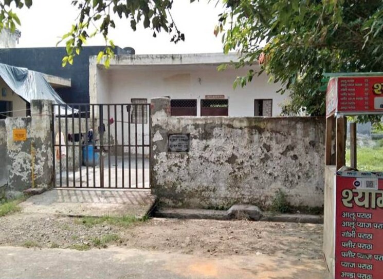 Nearby, sector 20  100 Sq.Yd. Plot In Sector 20 Faridabad 9414373