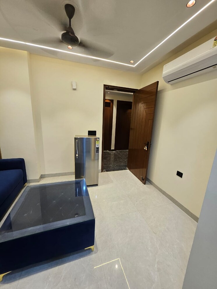 Team Area, sector 45 1 Bedroom 170 Sq.Yd. Builder Floor In Sector 45 Gurgaon 9414405