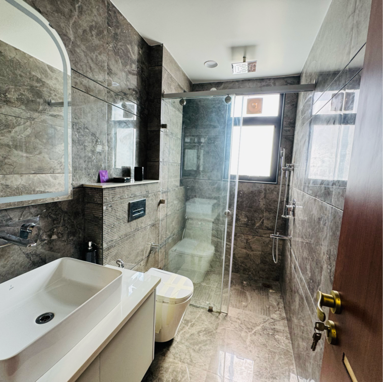 Bathroom, central-park-3-the-room 4 Bedroom 300 Sq.Yd. Builder Floor In Sohna Sector 33 Gurgaon 9414541