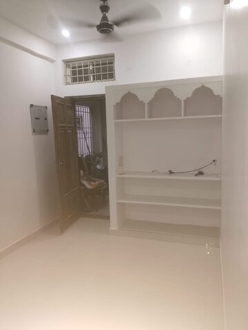 Room in 4 BHK Apartment at Classius Archana, Kil Ayanambakkam – for Sale