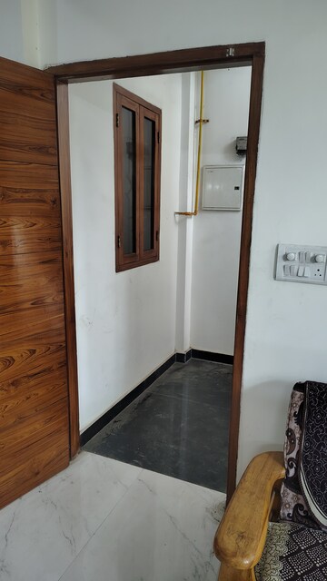 Furnished Amenities in 3 BHK Apartment at Metro Suites Glitz, Vasundhara Sector 2 – for Rent