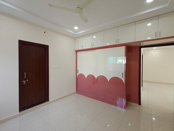 Bedroom in 3 BHK Apartment at Asif Nagar – for Rent