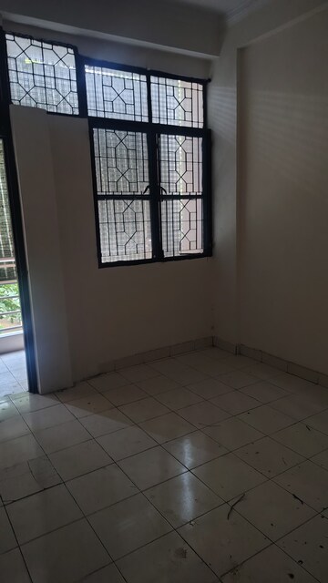 Bedroom in 3 BHK Apartment at Ajnara Pride, Vasundhara Sector 4 – for Rent