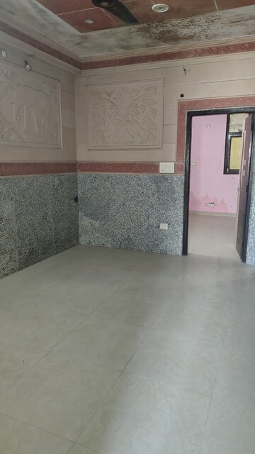 Furnished Amenities in 3 BHK Apartment at Ajnara Pride, Vasundhara Sector 4 – for Rent