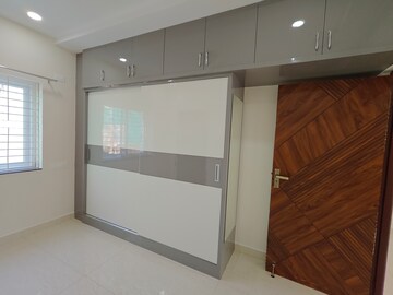 Bedroom in 3 BHK Apartment at Asif Nagar – for Rent