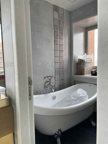 Bathroom in 2 BHK Apartment at DB Woods, Goregaon East – for Rent