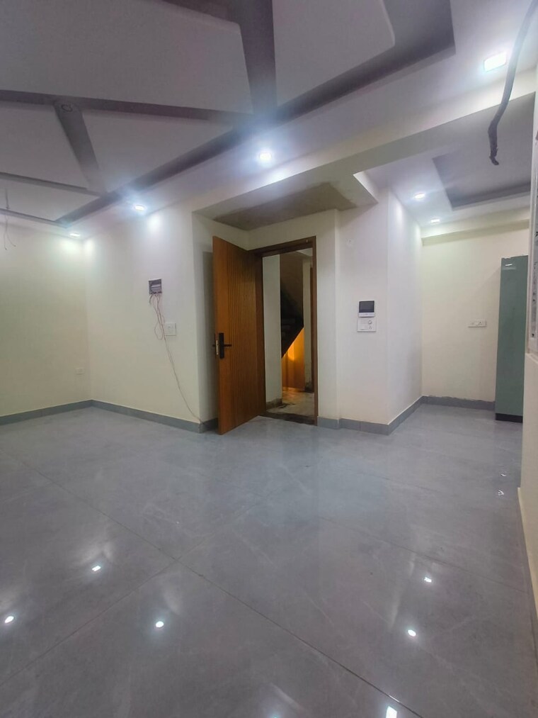 Room, engineers enclave 2 Bedroom 1569 Sq.Ft. Builder Floor In Engineers Enclave Dehradun 9415117