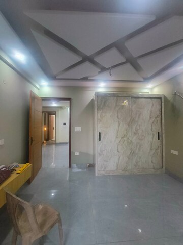 Room in 2 BHK Builder Floor at Engineers Enclave – for Sale