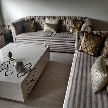 Living Room in 2 BHK Apartment at Greater Kailash ii – for Rent