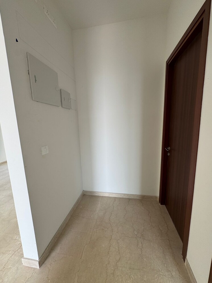 Room, courtyard-by-narang-realty-and-the-wadhwa-group 3 Bedroom 1160 Sq.Ft. Apartment In Pokhran Road No Two Thane 9414968